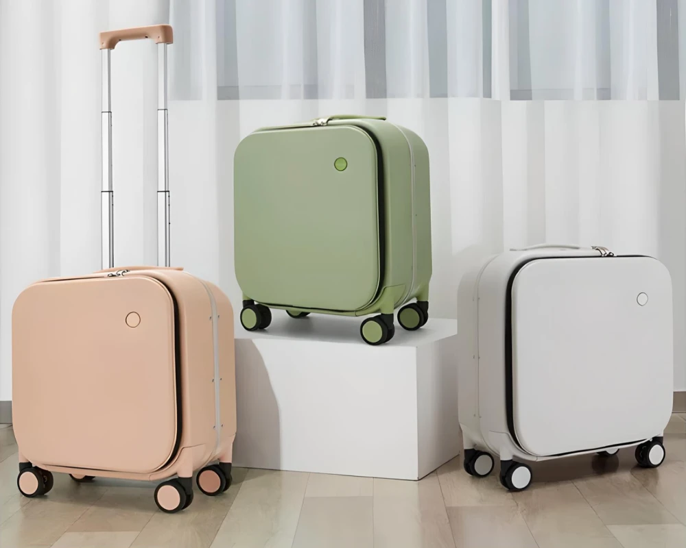 carry on roller suitcase